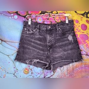 BDG Girlfriend High-Waisted Denim Short